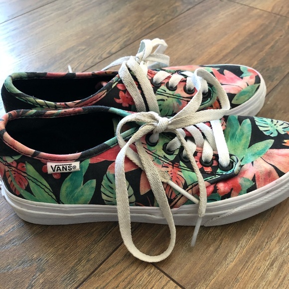Tropical Vans Sneakers - Picture 5 of 6
